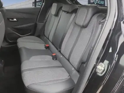 Photo 10 Peugeot 208  1.2 Hybrid 100ch Allure e-DCS6