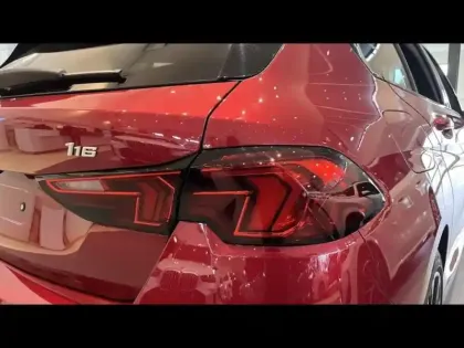 Photo 10 BMW Serie 1 Série 1 116A 122ch M Sport Design DKG7