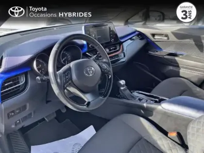 Photo 8 Toyota C-HR  122h Graphic 2WD E-CVT MC19