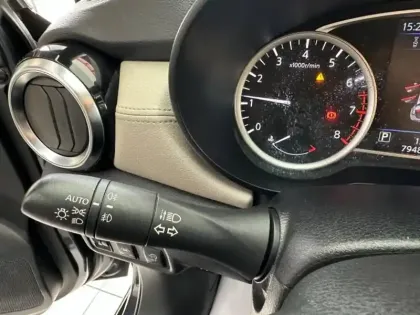 Photo 10 Nissan Micra  1.0 IG-T 92ch Made in France Xtronic