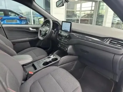 Photo 14 Ford Kuga Gén. III Ph1 ST-Line 5