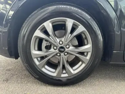 Photo 8 Ford Kuga Gén. III Ph1 ST-Line 5