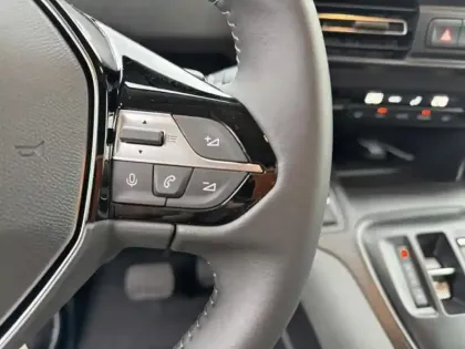 Photo 13 Peugeot Rifter  -.5 BlueHDi 130ch S&S ALLURE 5 places N1