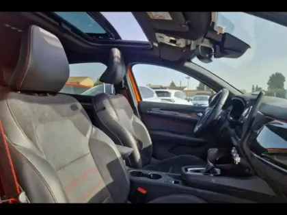 Photo 9 Renault Arkana  1.3 TCe mild hybrid 160ch RS Line EDC -22