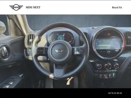 Photo 8 Mini Countryman Gén. II (F60) Ph2 Essential 5