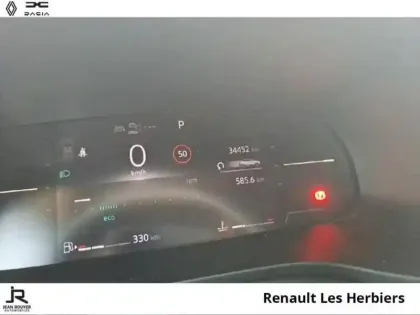 Photo 13 Renault Arkana  1.3 TCe 140ch mild hybrid Evolution EDC -24