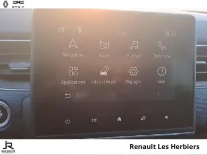 Photo 14 Renault Arkana  1.3 TCe 140ch mild hybrid Evolution EDC -24