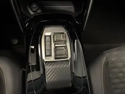 Photo 5 Peugeot 208  e- 136ch Allure