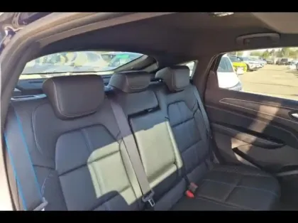 Photo 10 Renault Arkana  1.6 E-Tech 145ch full hybrid esprit Alpine -24