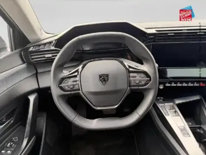 Photo 11 Peugeot 308  SW PHEV 180ch Allure e-EAT8