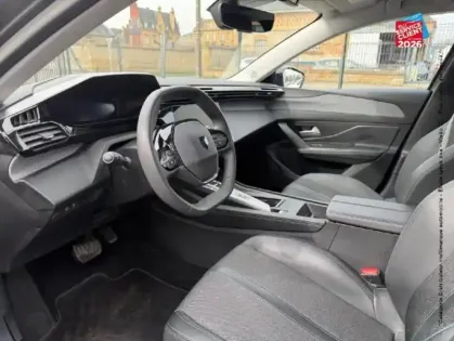 Photo 14 Peugeot 308  SW PHEV 180ch Allure e-EAT8