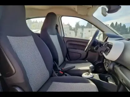 Photo 9 Renault Twingo Gén. III (C07) Ph2 Life 5