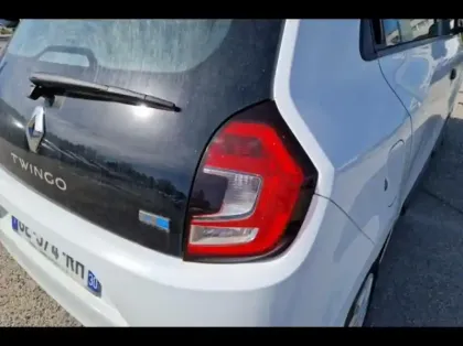Photo 13 Renault Twingo Gén. III (C07) Ph2 Life 5