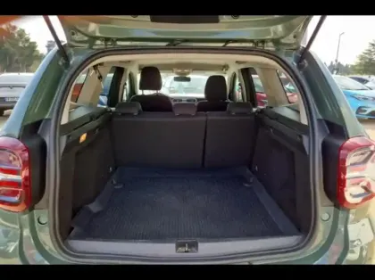 Photo 11 Dacia Duster  1.5 Blue dCi 115ch  Journey + 4x2