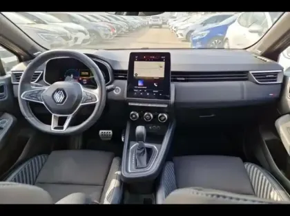 Photo 8 Renault Clio  1.6 E-Tech 145ch full hybrid esprit Alpine