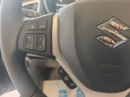 Photo 13 Suzuki S-Cross  1.4 Boosterjet Hybrid 110ch Style Auto MY25