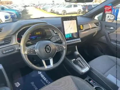 Photo 14 Renault Captur  1.6 E-Tech full hybrid 145ch Techno