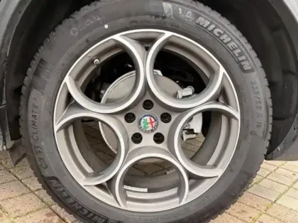 Photo 8 Alfa Romeo Stelvio  2.2 Diesel 210ch Lusso Q4 AT8