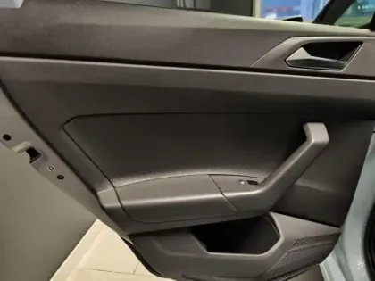 Photo 7 Volkswagen Polo  1.0 TSI 95ch Edition 50 DSG7