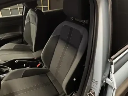 Photo 9 Volkswagen Polo  1.0 TSI 95ch Edition 50 DSG7