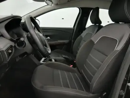 Photo 13 Dacia Sandero  1.0 TCe 90ch Stepway Expression