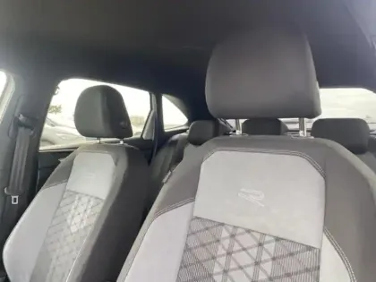 Photo 14 Volkswagen Taigo  1.0 TSI 116ch R-Line Edition DSG7