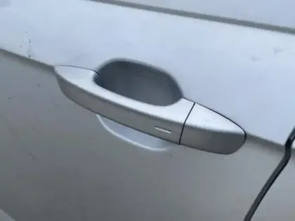 Photo 7 Volkswagen Taigo  1.0 TSI 116ch R-Line Edition DSG7