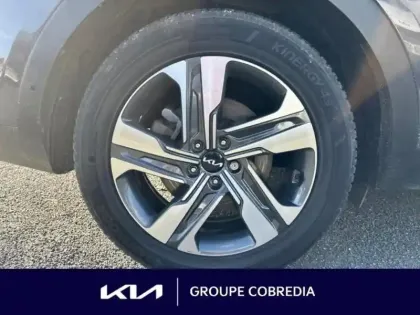 Photo 13 Kia Sorento  1.6 T-GDi 230ch HEV Premium BVA6 4x2