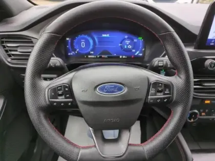 Photo 12 Ford Kuga  2.5 Duratec 190ch FHEV E85 ST-Line BVA