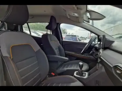 Photo 9 Dacia Sandero  1.0 TCe 90ch Stepway Confort -22