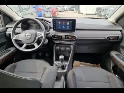 Photo 8 Dacia Sandero  1.0 TCe 90ch Stepway Confort -22