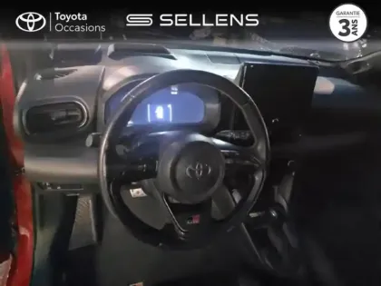 Photo 8 Toyota Yaris  130h GR Sport 5p MC24