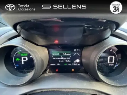 Photo 13 Toyota Yaris  Cross 116h Design MY22