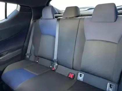 Photo 12 Toyota C-HR Gén. I Ph1 Graphic 5