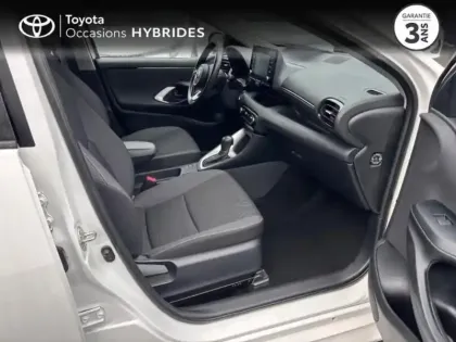 Photo 5 Toyota Yaris  116h Dynamic 5p MY22