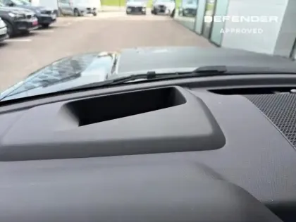 Photo 9 Land rover Defender  90 3.0 D250 Hard Top X-Dynamic SE