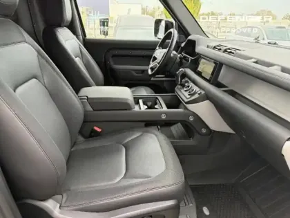 Photo 5 Land rover Defender  90 3.0 D250 Hard Top X-Dynamic SE