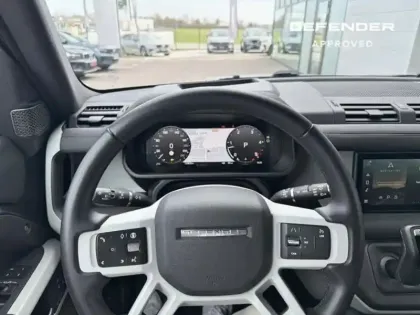 Photo 7 Land rover Defender  90 3.0 D250 Hard Top X-Dynamic SE