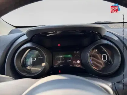 Photo 11 Toyota Yaris  Cross 116h Dynamic MY22