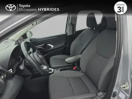 Photo 25 Toyota Yaris Gén. IV Ph1 Dynamic Business 5