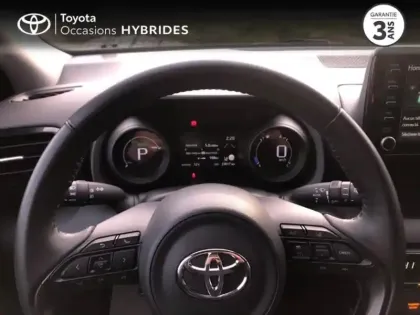 Photo 12 Toyota Yaris  116h Design 5p MY22