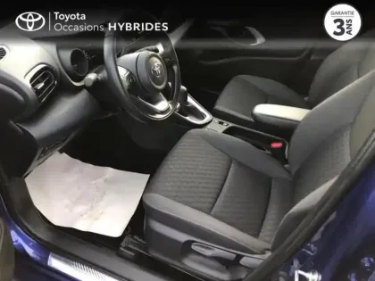 Photo 10 Toyota Yaris  116h Design 5p MY22