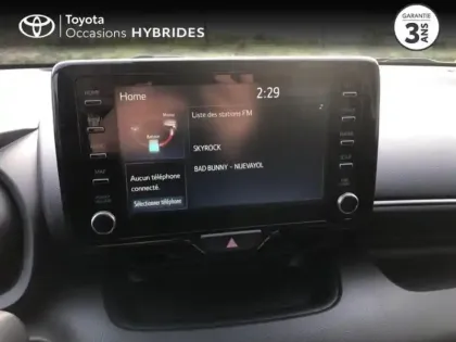 Photo 14 Toyota Yaris  116h Design 5p MY22