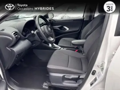 Photo 10 Toyota Yaris  116h Dynamic 5p MY22