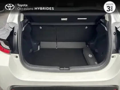 Photo 9 Toyota Yaris  116h Dynamic 5p MY22