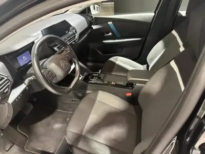 Photo 7 Citroën C4  Moteur électrique 136ch (100 kW) Feel Automatique