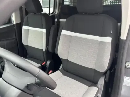 Photo 9 Citroën Berlingo  1.5 BlueHDi 130ch S&S MAX 5 places N1