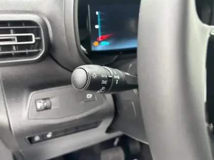 Photo 14 Citroën Berlingo  1.5 BlueHDi 130ch S&S MAX 5 places N1