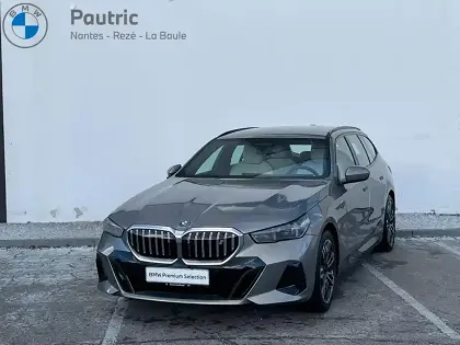 Photo 19 BMW Serie 5 Série 5 Touring i5 340ch M Sport eDrive40
