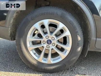 Photo 13 Ford Kuga  2.5 Duratec 190ch FHEV E85 Titanium BVA